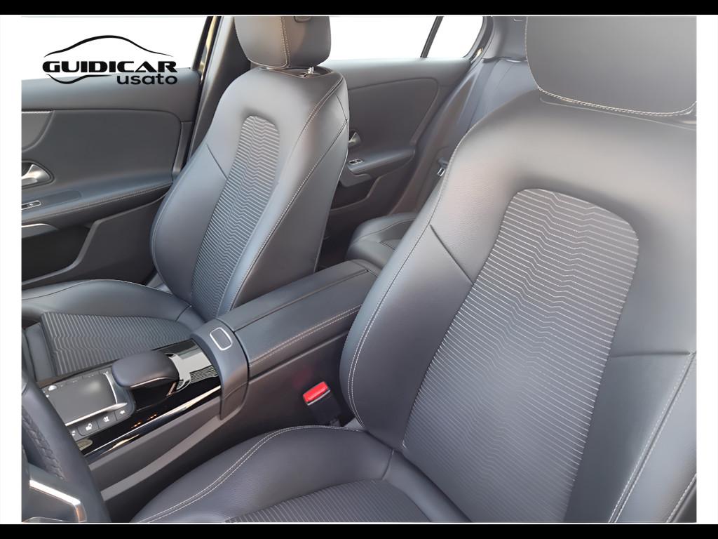 Mercedes-Benz Classe A - W177 2018 - A 180 d Sport auto