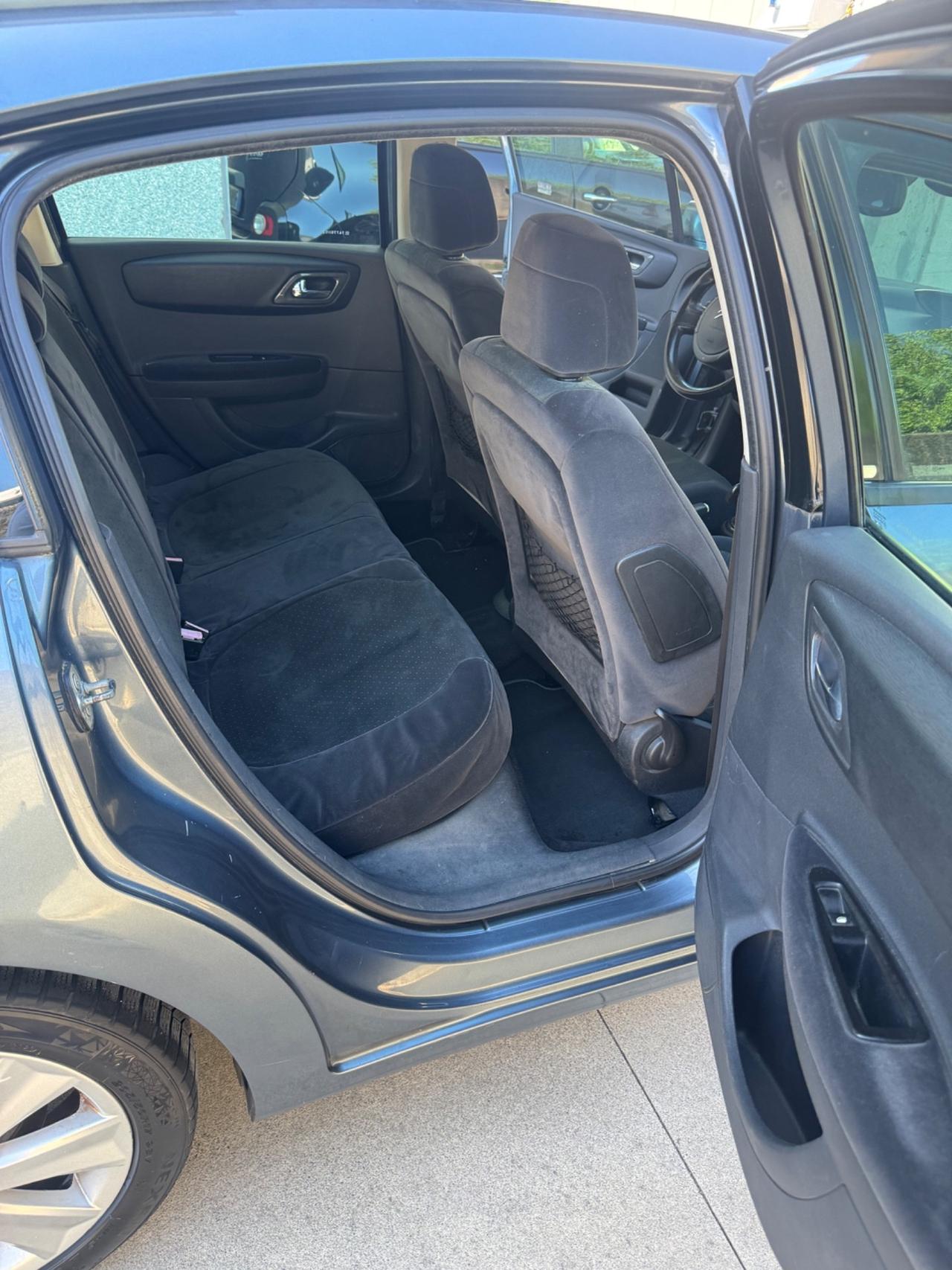 Citroen C4 1.6 HDi 110CV FAP Exclusive
