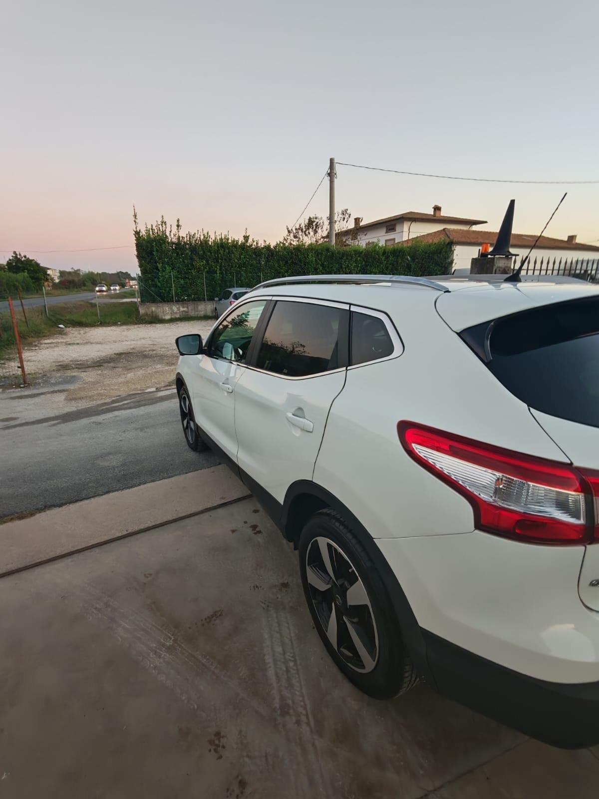 Nissan Qashqai 1.5 dCi Tetto navigazione full