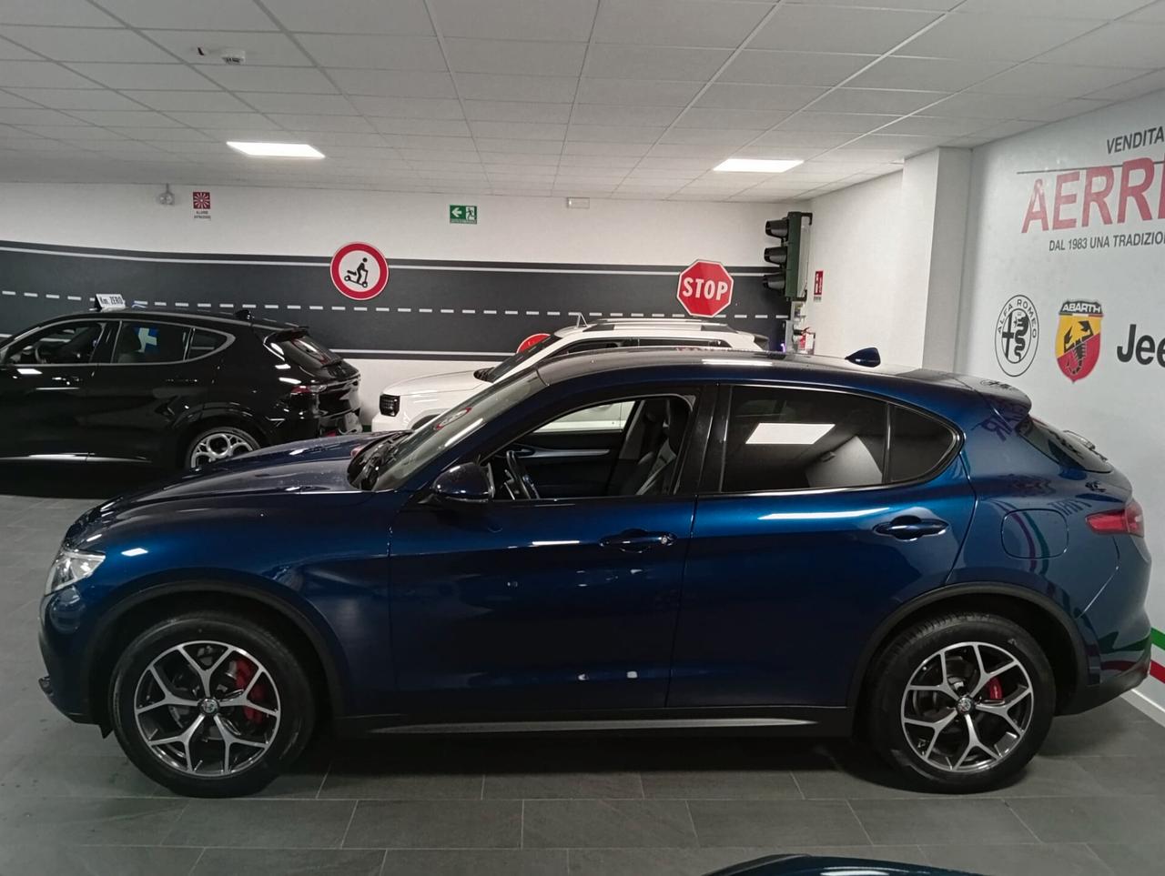 Alfa Romeo Stelvio 2.2 Turbodiesel 210 CV AT8 Q4 Executive