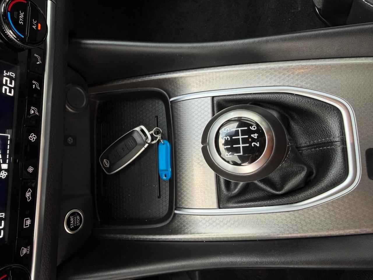 Nissan Qashqai MHEV 140 CV N-Connecta