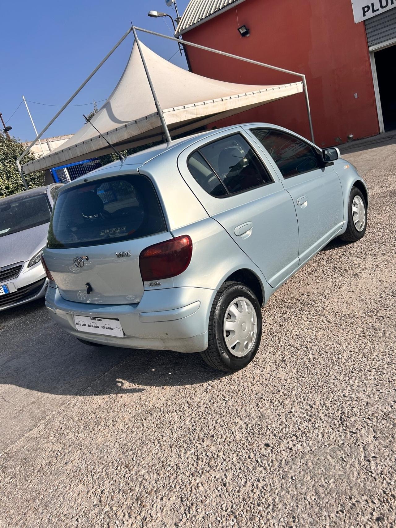 Toyota Yaris 1.4 tdi D-4D cat 5 porte Sol