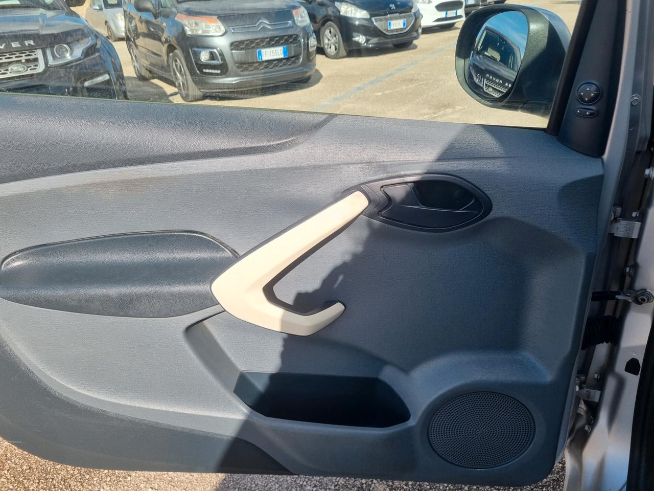 Ford Ka 1.3 TDCi 75CV EURO 4 Titanium