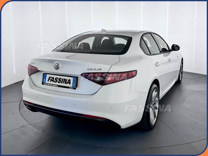 Alfa Romeo Giulia Giulia 2.2 t Giulia 150cv auto