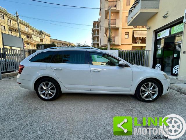 SKODA Octavia .