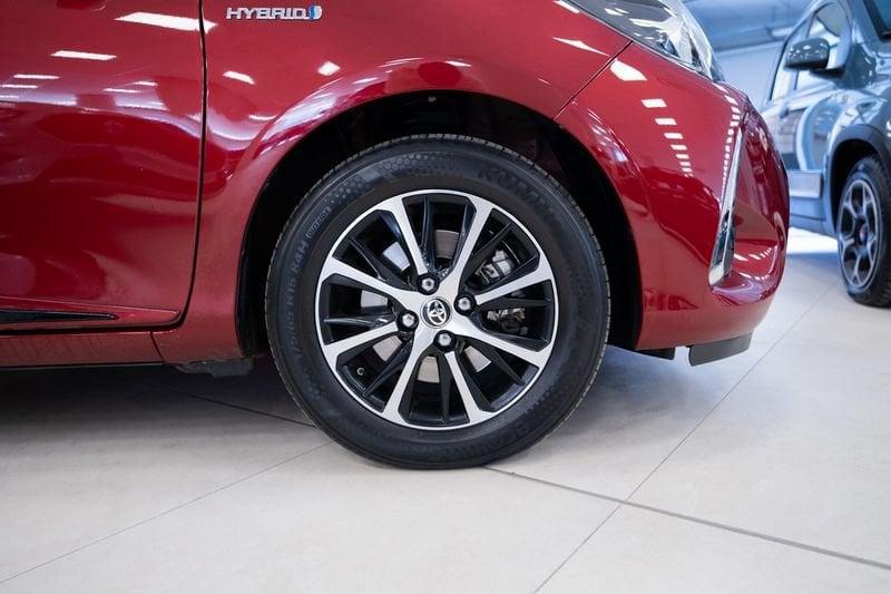 Toyota Yaris 1.5h Trend Red Edition