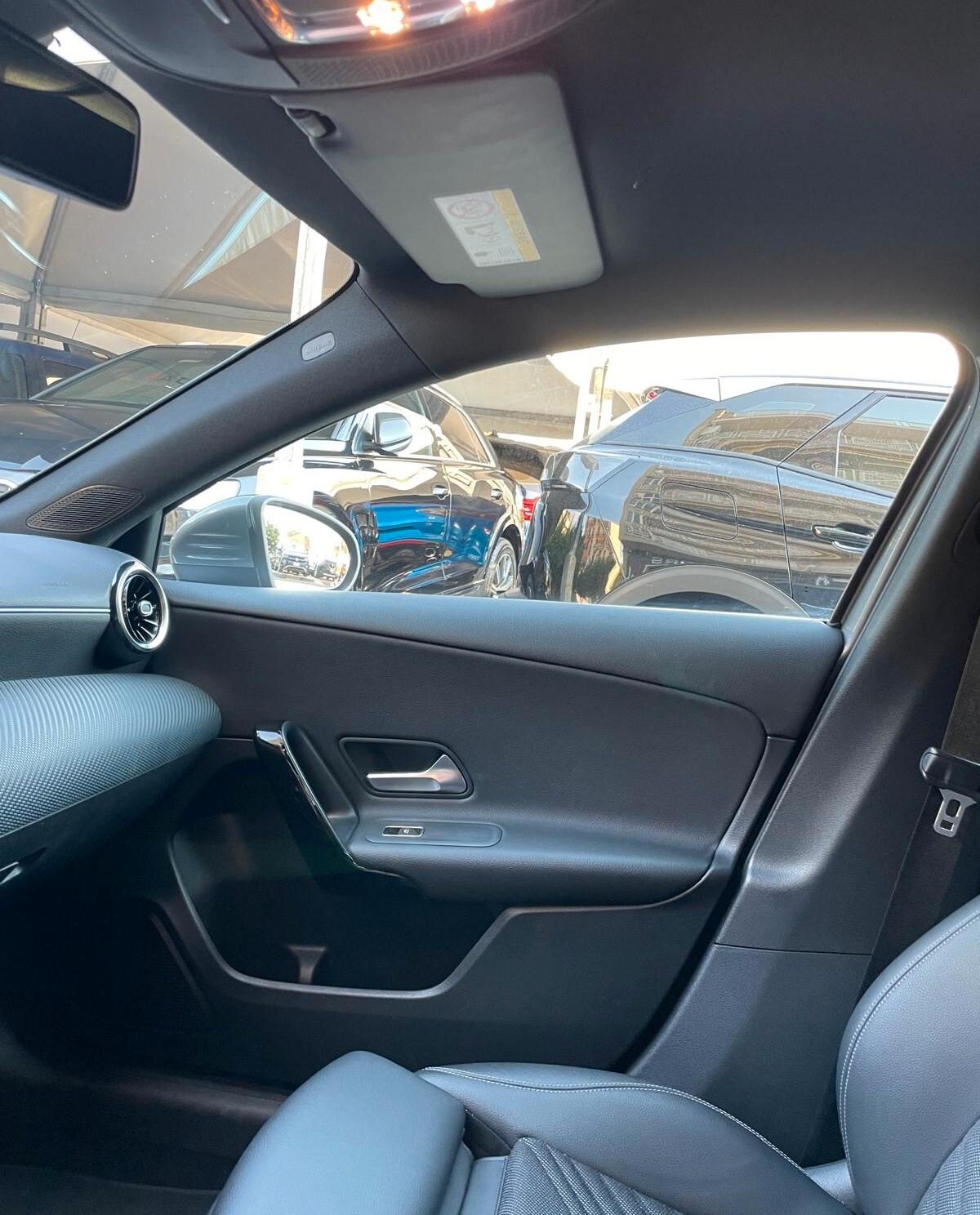 Mercedes-benz A 180 AMG Premium 2019