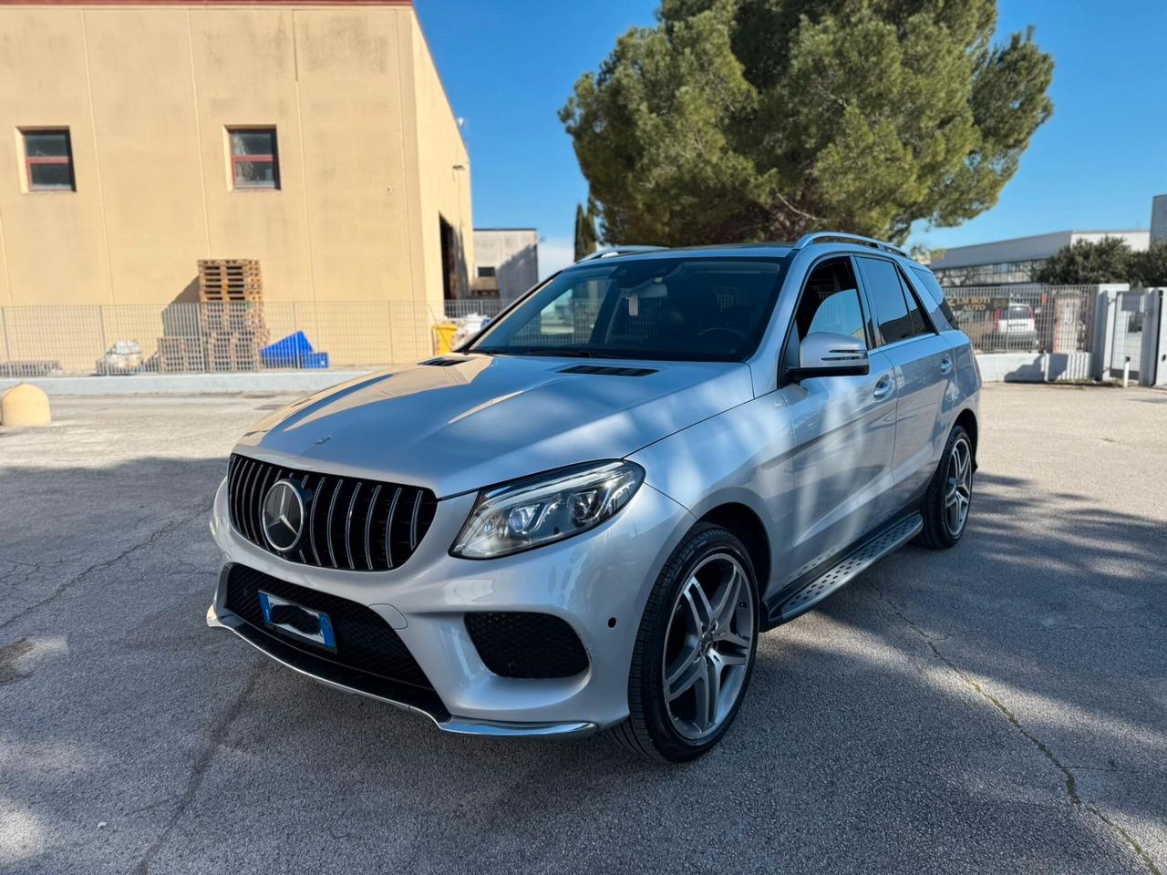 MERCEDES GLE 350 PREMIUM PLUS AMG 2017 12 MESI DI GARANZIA