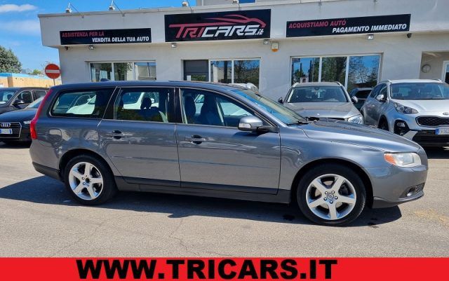 VOLVO V70 2.0 D POLAR UNICO PROPRIETARIO