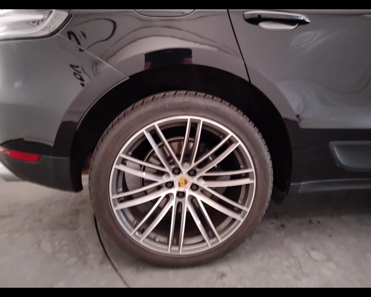 PORSCHE Macan I 2019 - Macan 2.0 245cv pdk