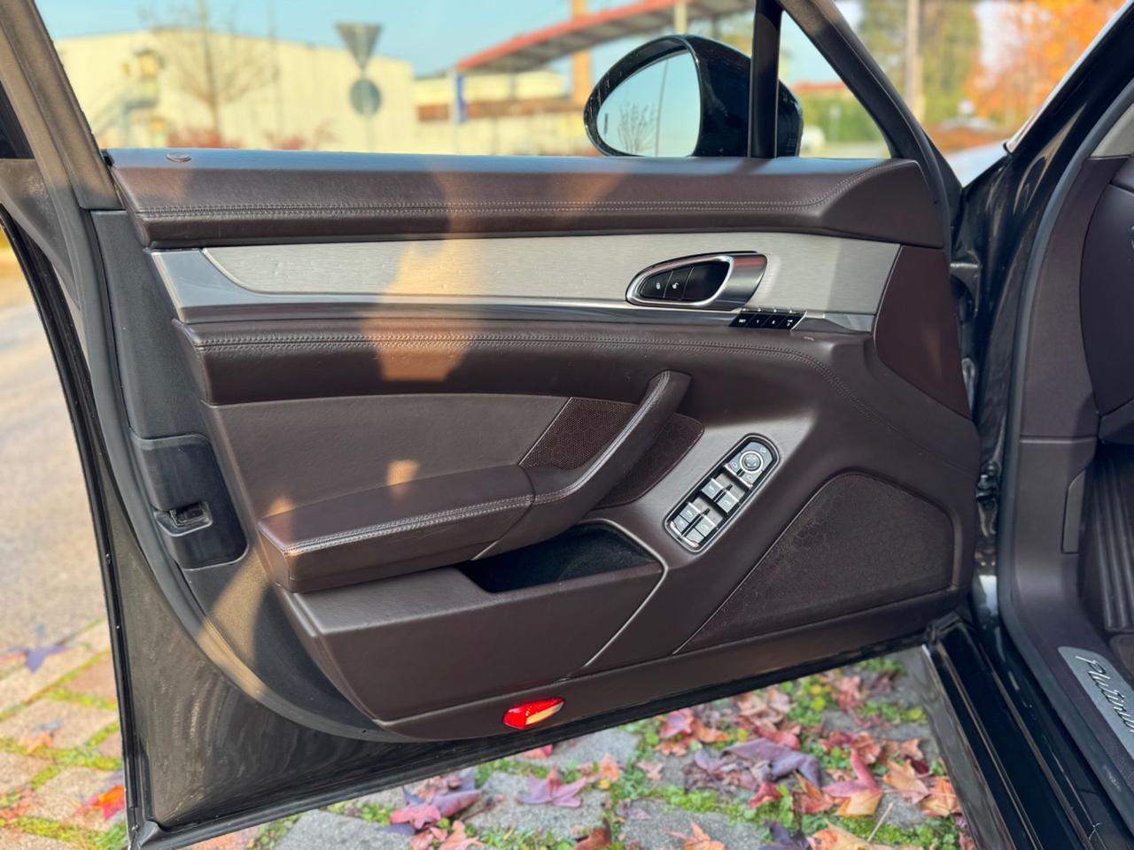 Porsche Panamera 3.0 Diesel PLATINUM EDITION