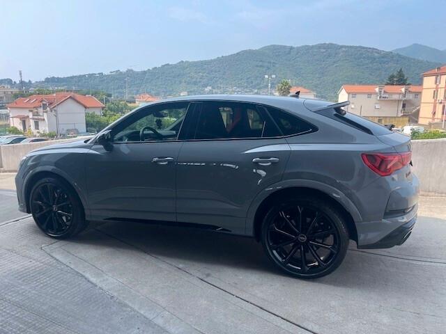 Audi Q3 RS Q3 SPB quattro S tronic