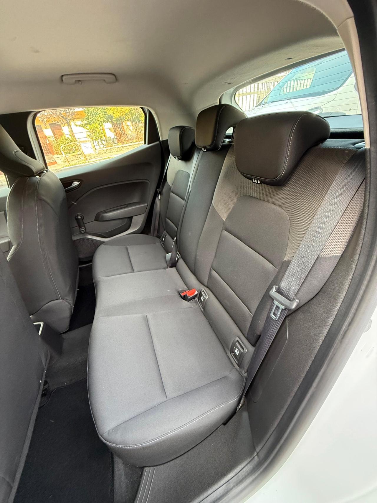 Renault Clio 65cv *ADATTA PER NEOPATENTATI*