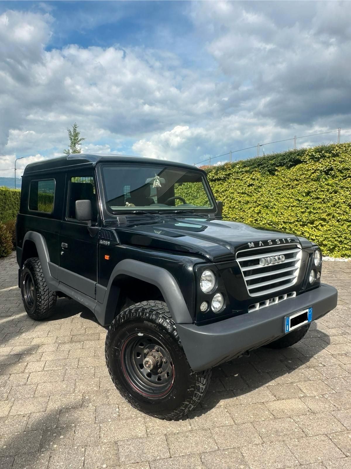 2009 IVECO MASSIF