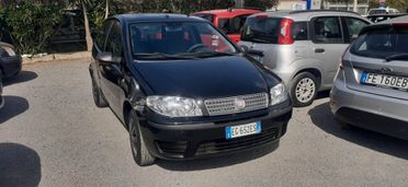 Fiat Punto 2010 - 1.2 benzina Lb automobili
