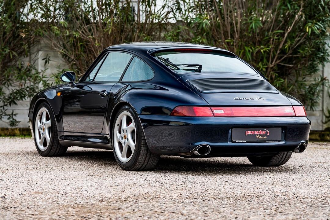 Porsche 993 Carrera 4S
