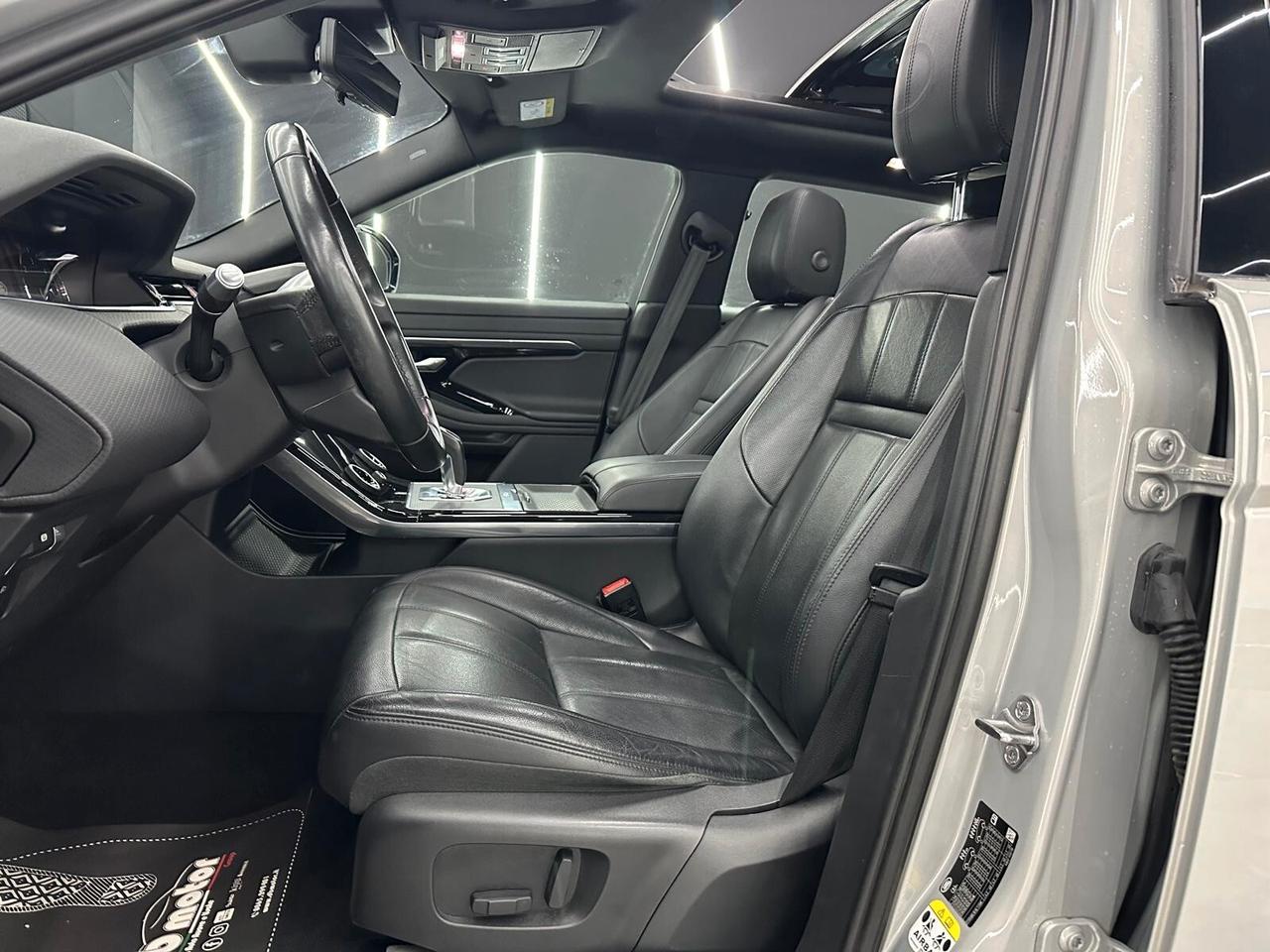 Land Rover Range Evoque 2.0D I4 150CV AWD Business Edition