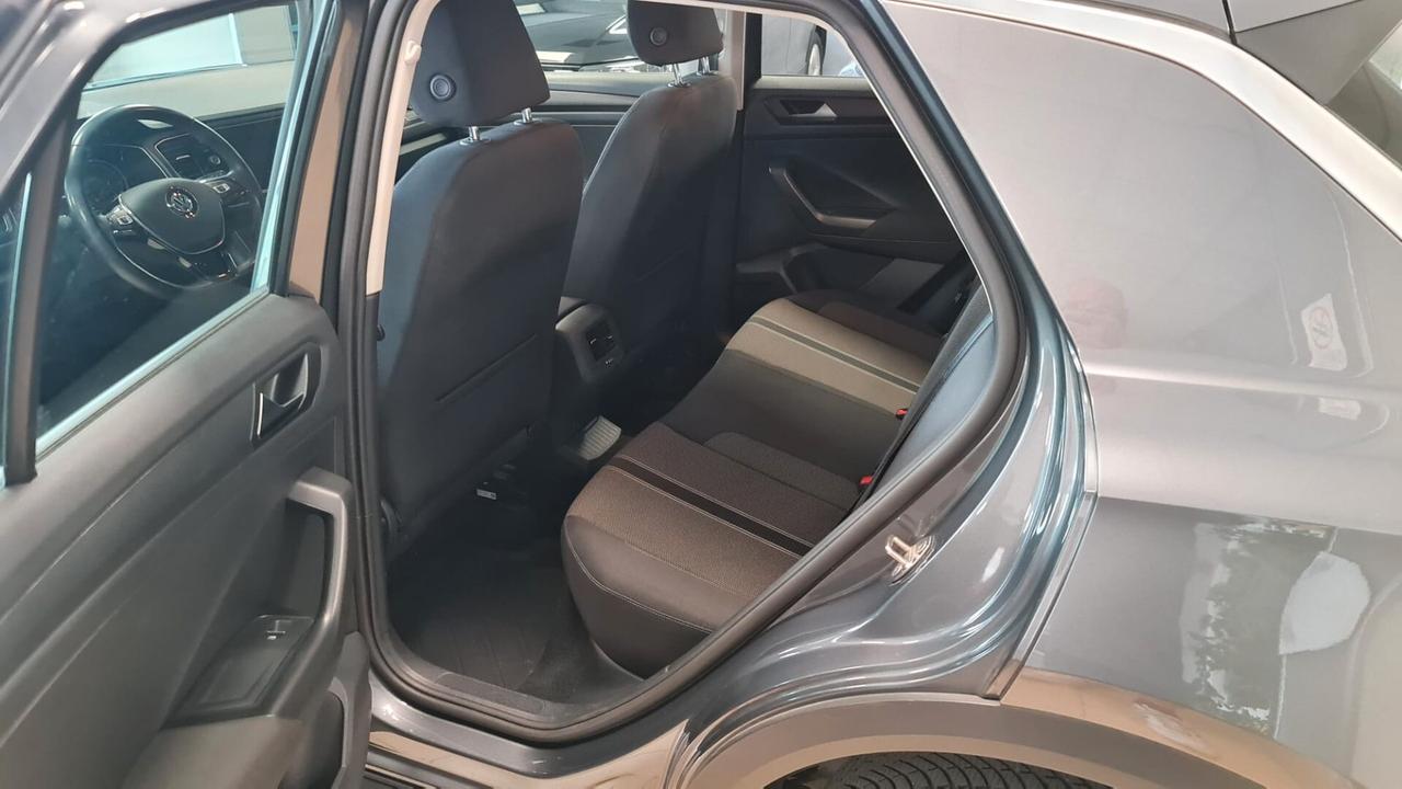 Volkswagen T-Roc 1.6 TDI SCR Business BlueMotion Technology