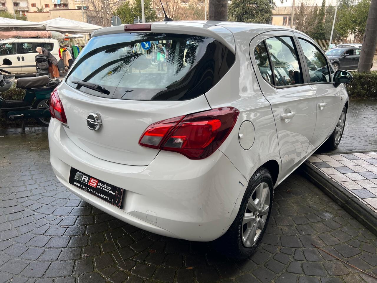 Opel Corsa 1.4 90CV GPL Tech 5 porte