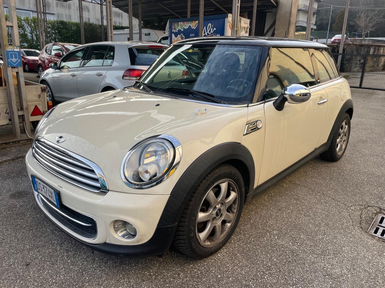 Mini 1.4 16V One Chili