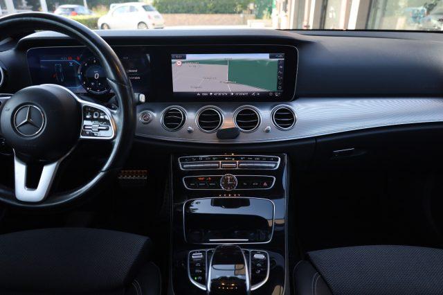 MERCEDES-BENZ E 220 d S.W. 4Matic Auto LED Luci AMBIENT Camera ACC Rad
