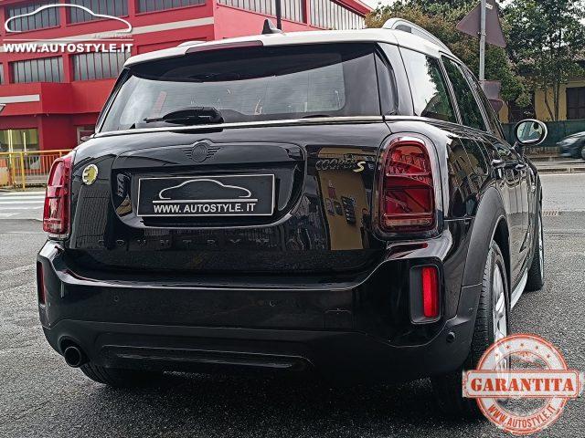 MINI Countryman Cooper SE 1.5 ALL4 STEPTRONIC Essential