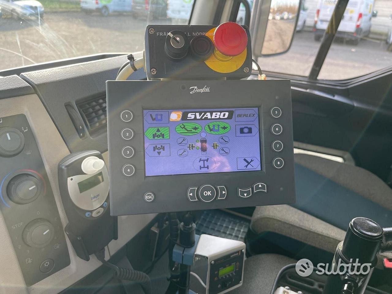 Piattaforma -PARI AL NUOVOO 30 MILA KM -OK PERMUTE