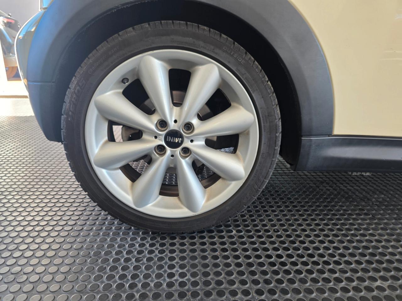 Mini 2.0 16V Cooper D AutOM 108000km FINANZ