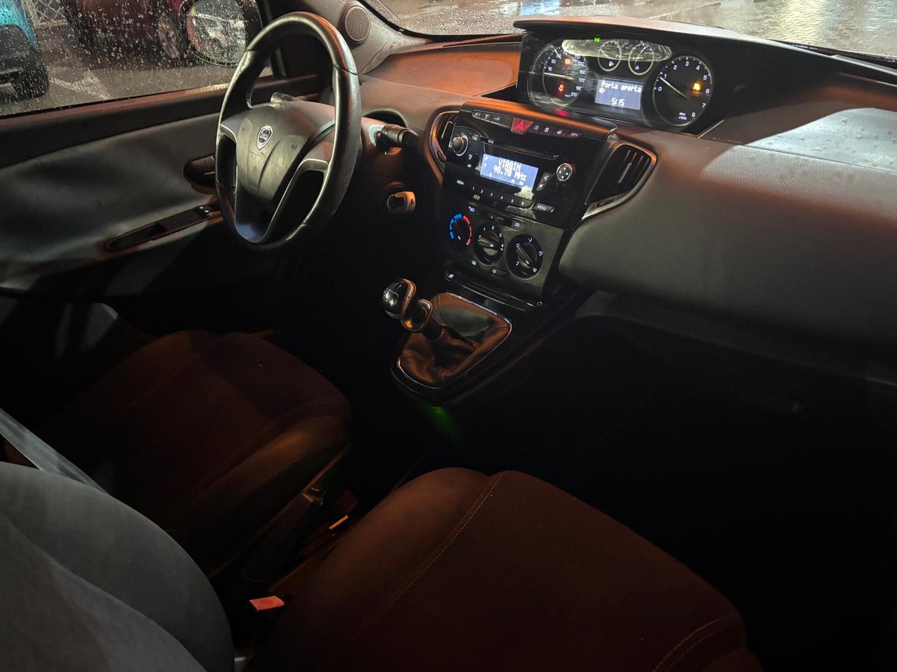 Lancia Ypsilon 1.2 69 CV 5 porte GPL Ecochic Platinum BELLISSIMA, BOMBOLA GAS NUOVA!!!!!