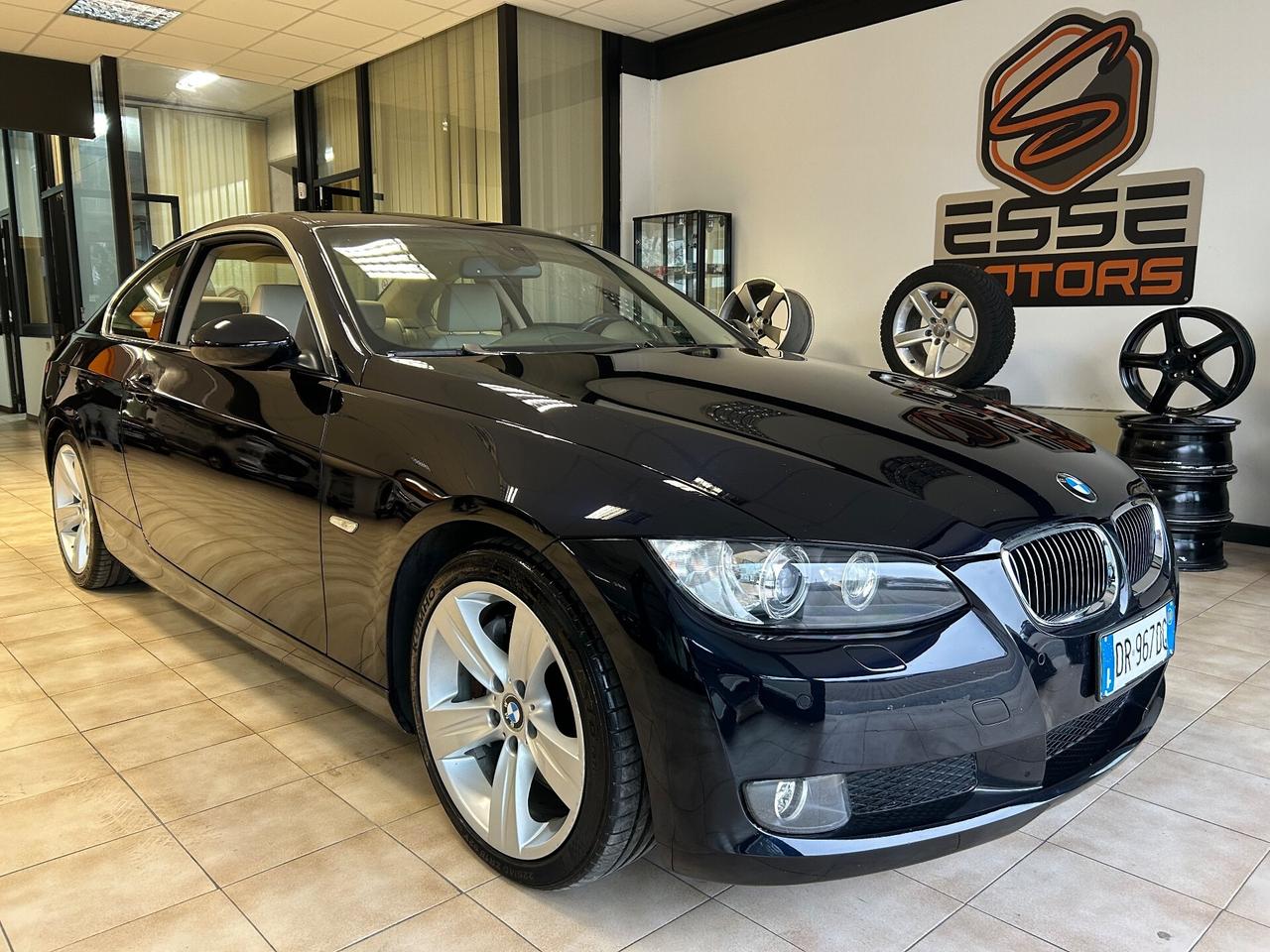 Bmw 330d - 2008 E92 231cv Individual