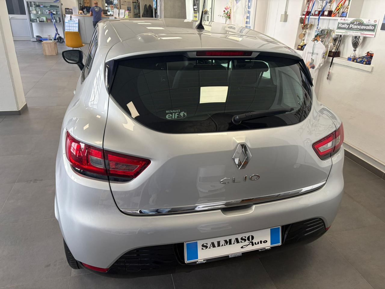 Renault Clio serie 4a 1.2 75 cv 5P Intens 54 kw