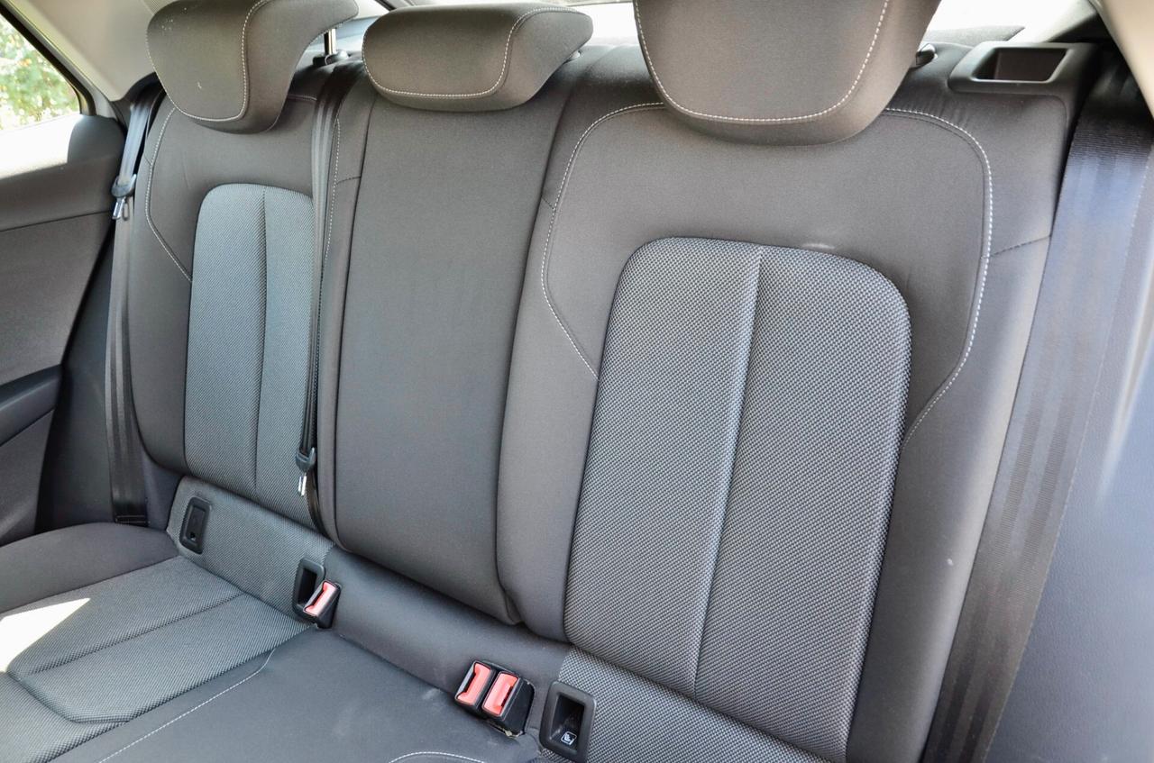 AUDI Q2 30 2.0 TDI ADMIRED 116cv, UNICOPROPRIETARIO, UFF ITALIANA, SERVICE AUDI, APPLE ANDROID, RETROCAMERA, PERMUTE