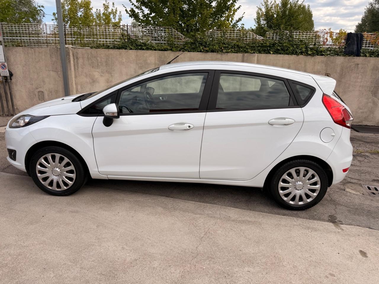 FORD FIESTA1.0 BENZINA NEOPATENTATI GARANZIA EURO6