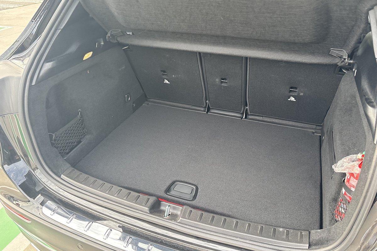 MERCEDES GLA 250 e hybrid EQ AMG Line Advanced Plus
