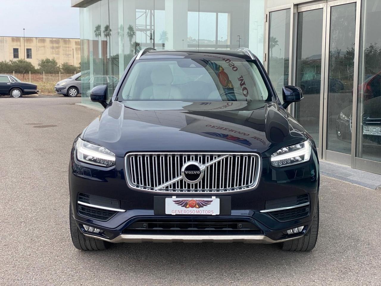 Volvo XC 90 D5 AWD Geartronic Inscription