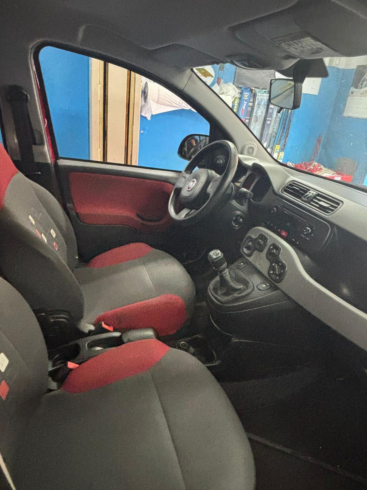 Fiat Panda 1.2 Lounge FINANZIABILE NEOPATENTATI
