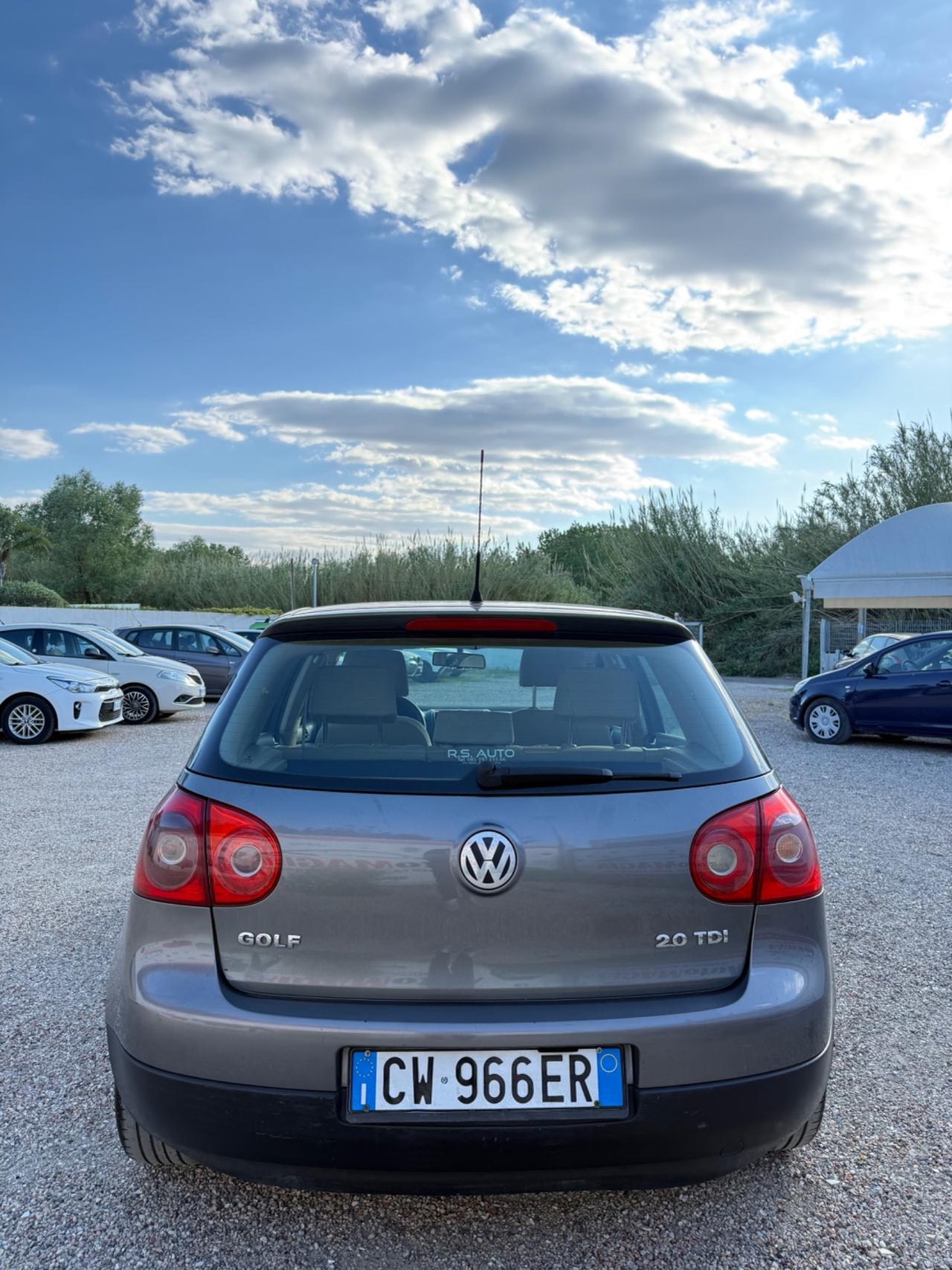 Volkswagen Golf 2.0 16V TDI 5p. Comfortline