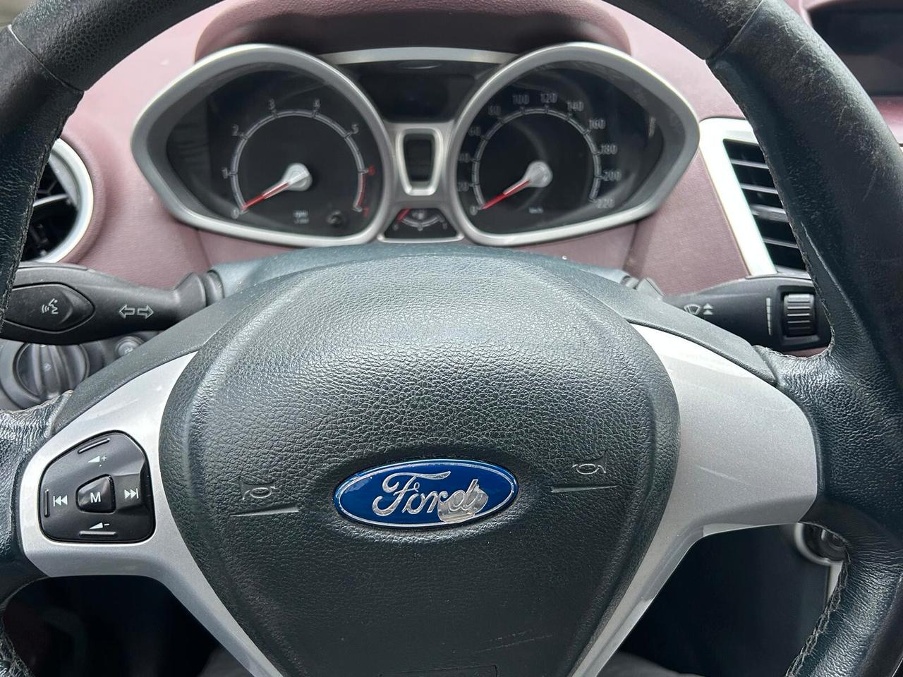 Ford Fiesta 1.2 82 CV 5 porte Titanium