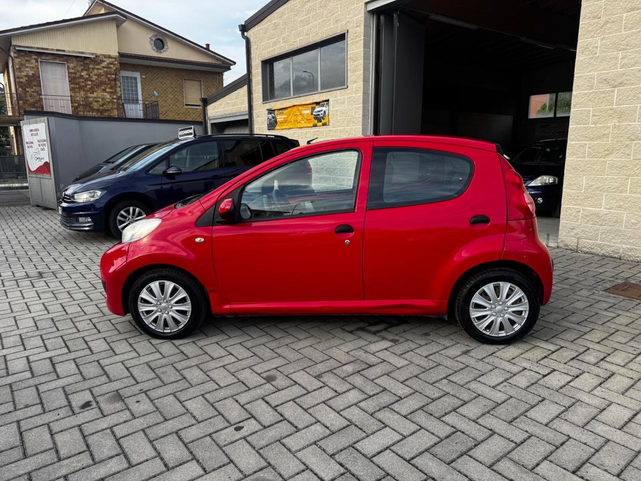 Peugeot 107 1.0 68CV 5p. Plaisir