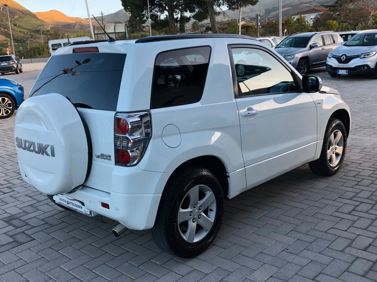 Suzuki Grand Vitara 1.9 DDiS 3 porte Offroad 2011