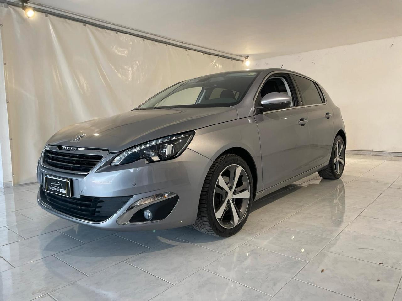 Peugeot 308 BlueHDi 120 S&S Allure