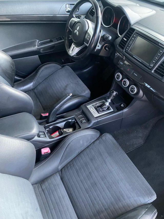 MITSUBISHI Lancer Lancer Evolution 2.0 T S-AWC MR TC-SST