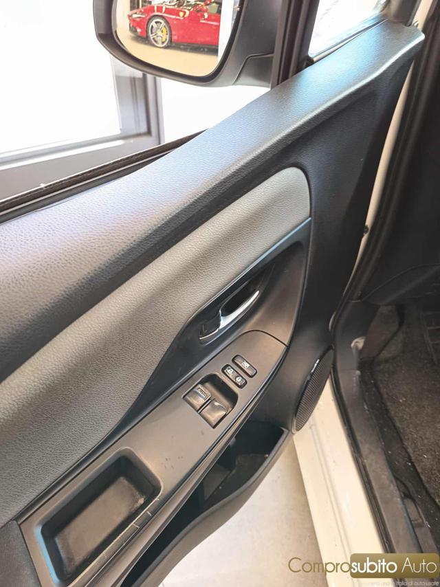 TOYOTA Yaris 1.5 Hybrid 5 porte Trend "Grey Edition"