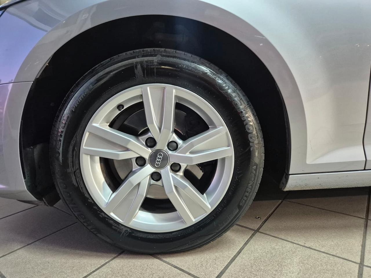 Audi A4 Avant 2.0 TDI 150 CV Business