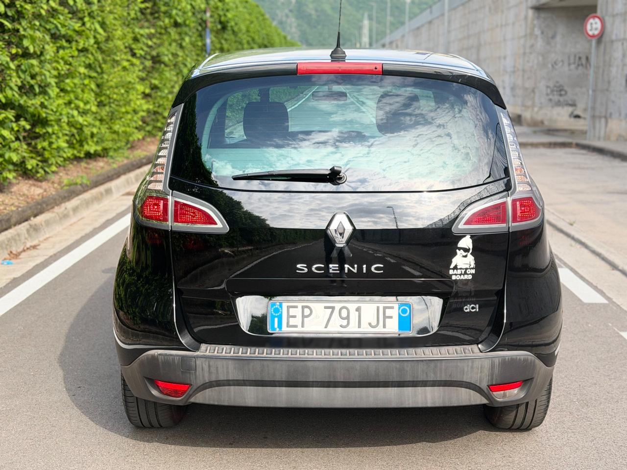 Renault Scenic 1.5 dCi 110CV ok neopatentati