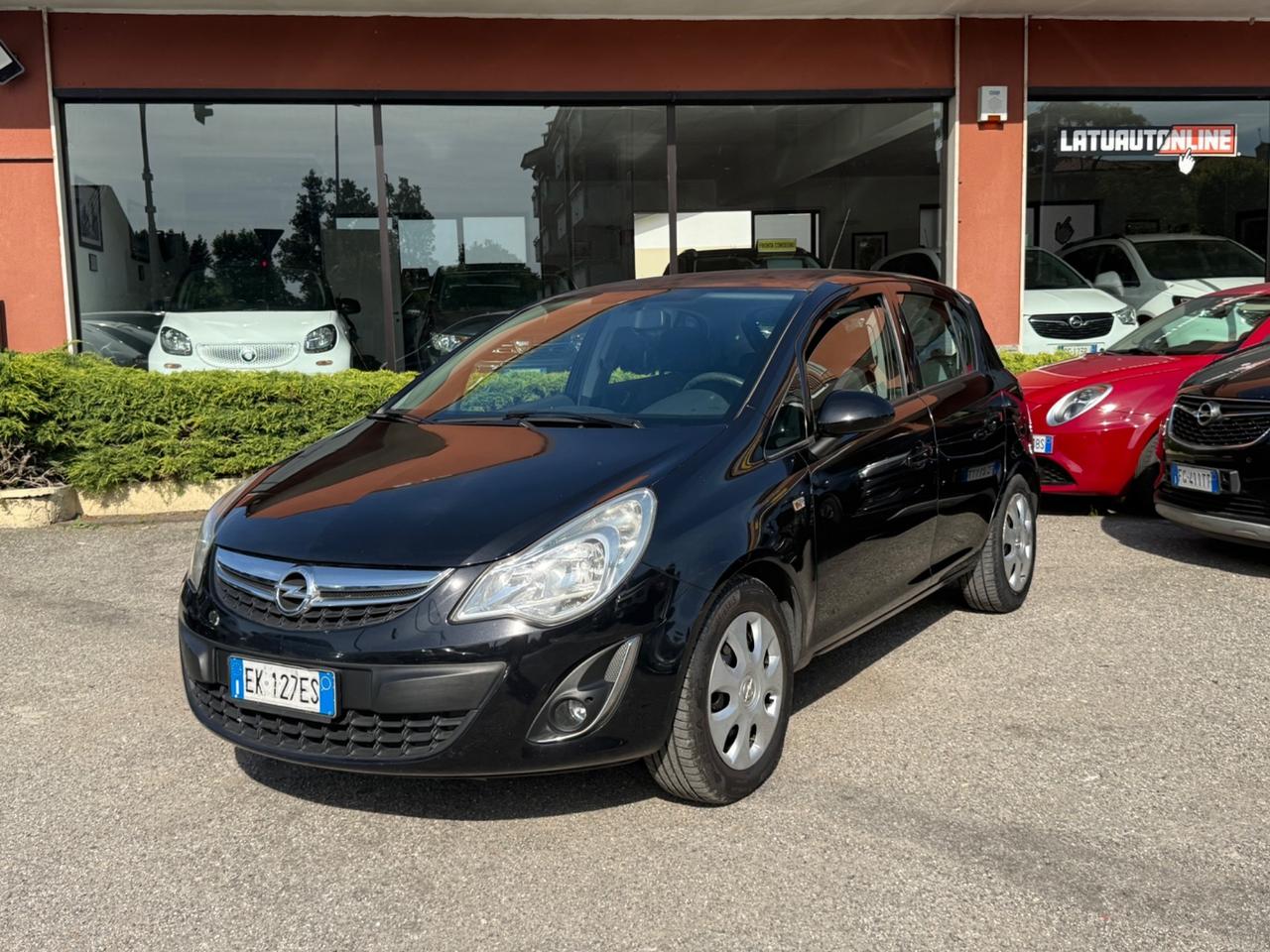 Opel Corsa 1.2 5 porte Cosmo
