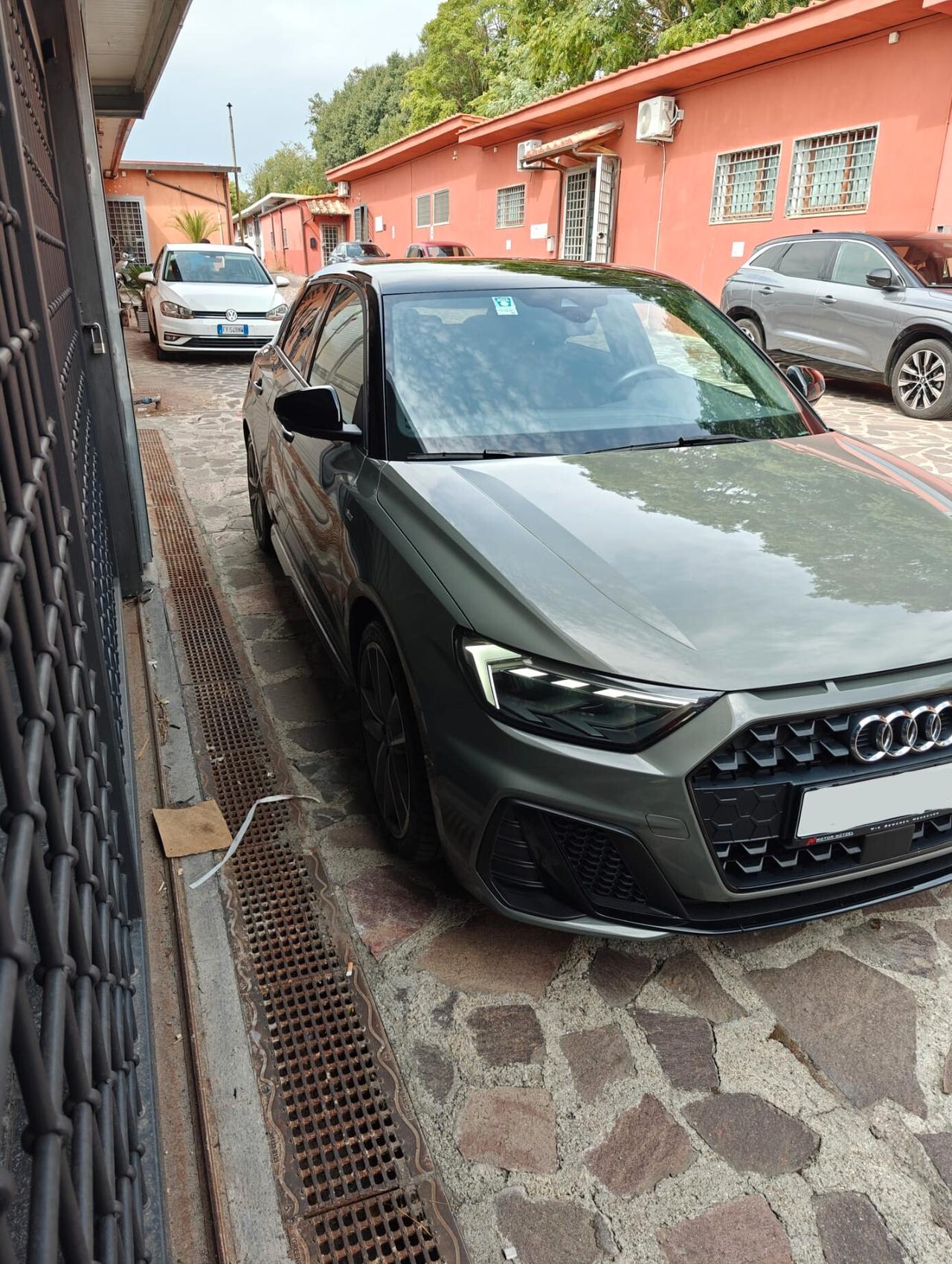 Audi A1 s line