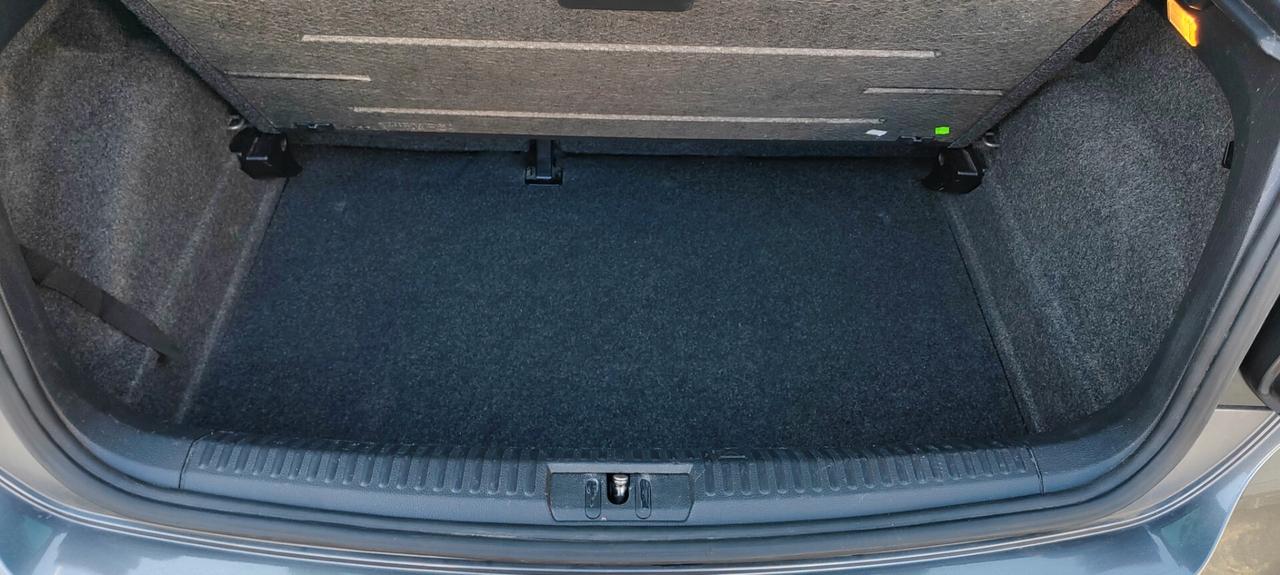 Volkswagen Polo 1.2 TDI 2013 UNICO PROPRIETARIO