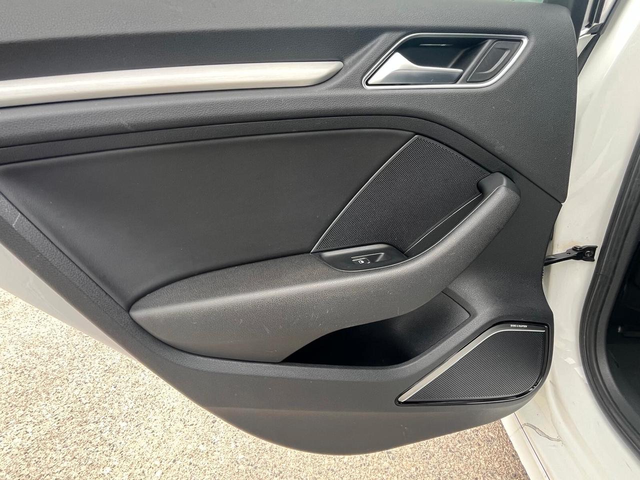 Audi A3 1.6 TDI 116cv S LINE/FULL LED/FULL OPTIONAL/UNICO PROPRIETARIO