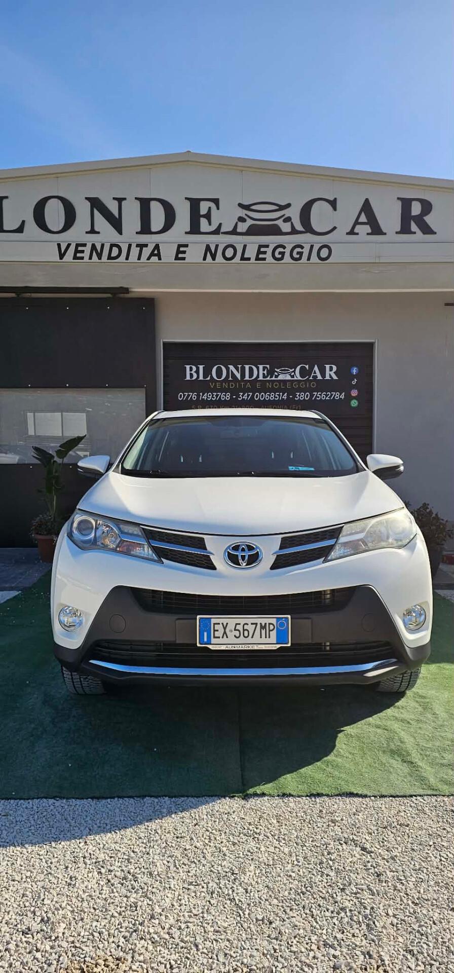 Toyota RAV 4 RAV4 2.0 D-4D 4WD Lounge Solo 99.000km